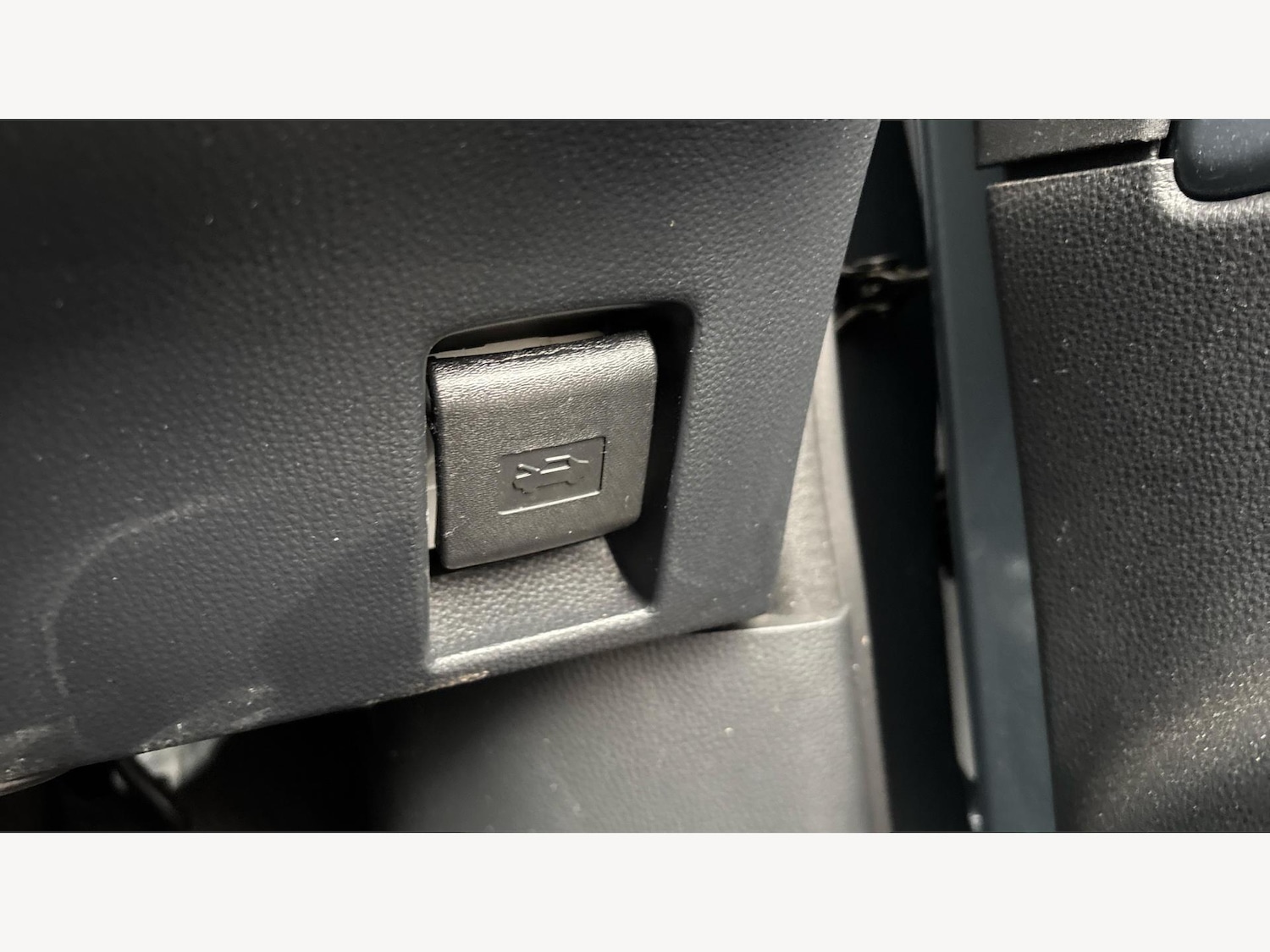 Used Toyota Aygo X 2025 for sale - 77103663: Photo 25