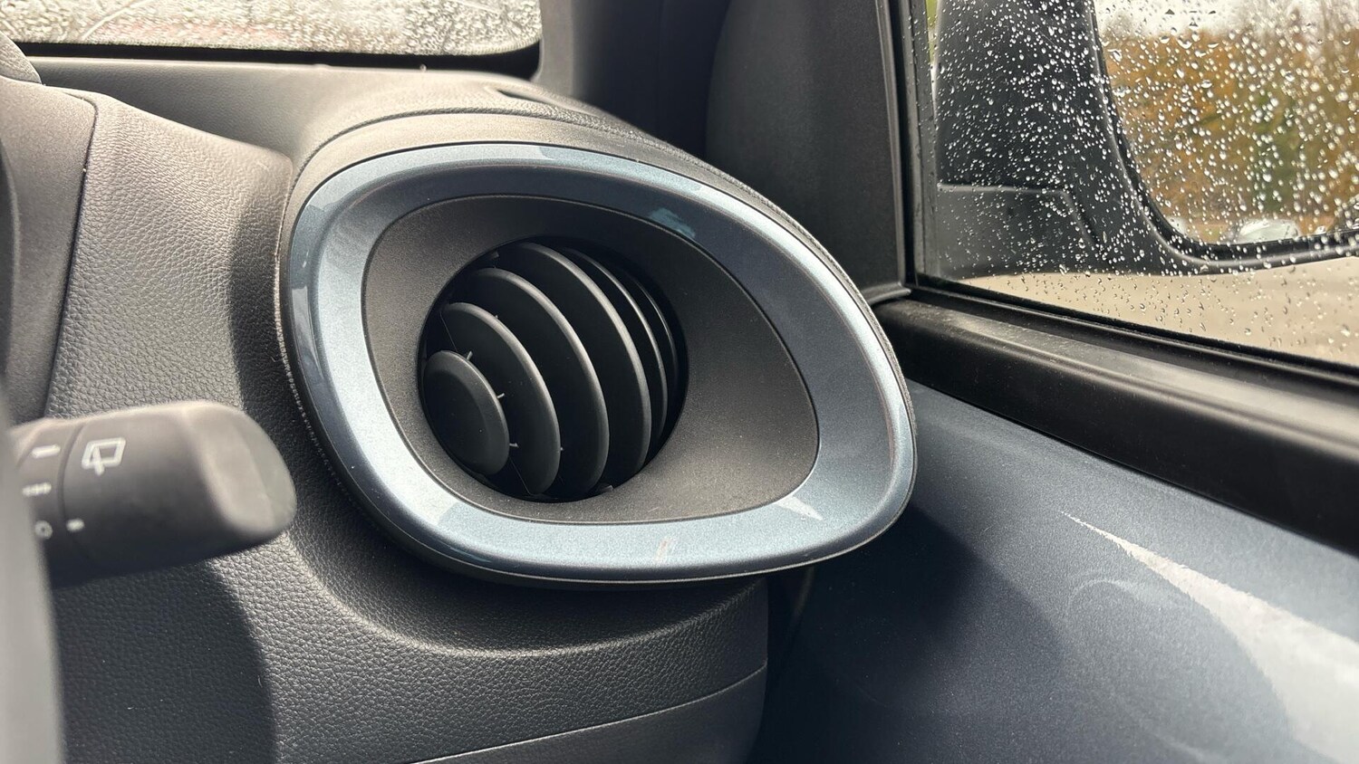 Used Toyota Aygo X 2025 for sale - 77103663: Photo 41