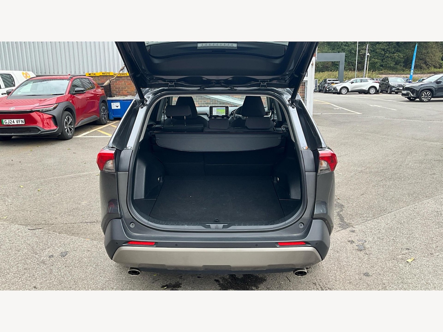 Used Toyota RAV4 2022 for sale - 76318079: Photo 16