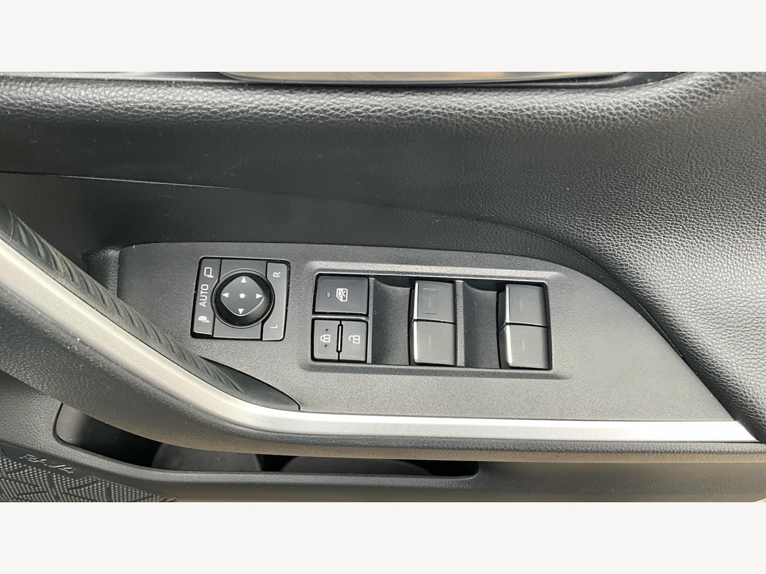 Used Toyota RAV4 2022 for sale - 76318079: Photo 24