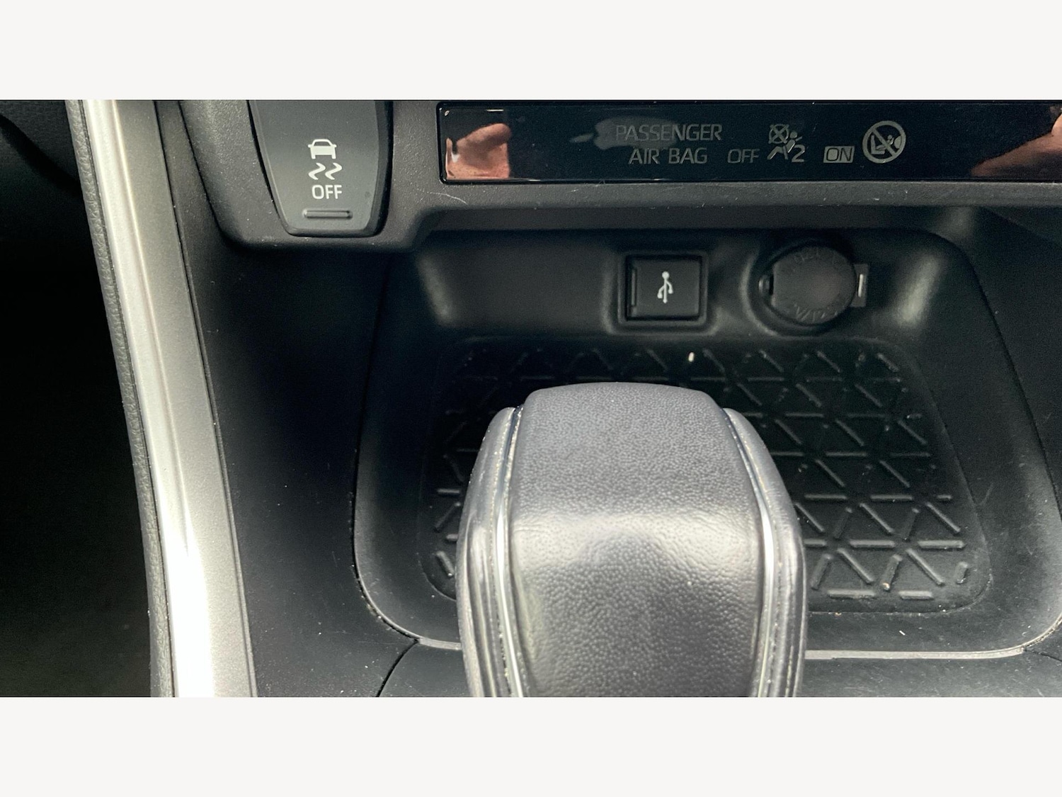 Used Toyota RAV4 2022 for sale - 76318079: Photo 33