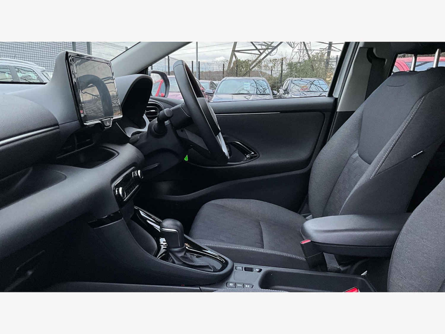 Used Toyota Yaris 2025 for sale - 77101942: Photo 12