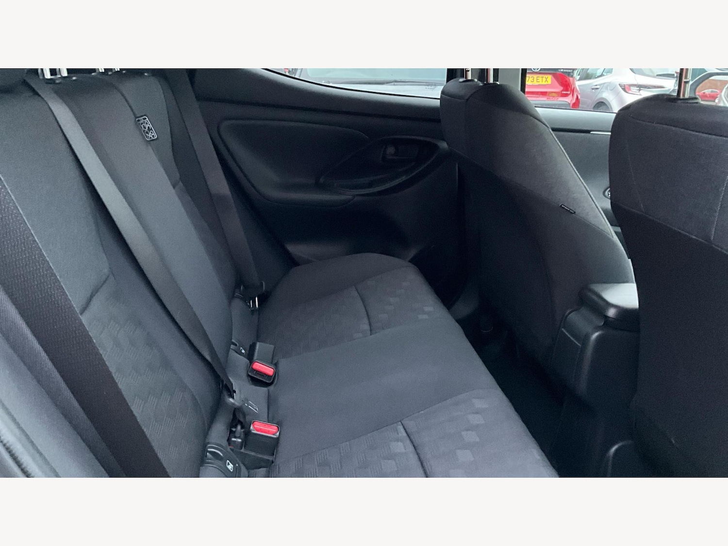 Used Toyota Yaris 2025 for sale - 77101942: Photo 14