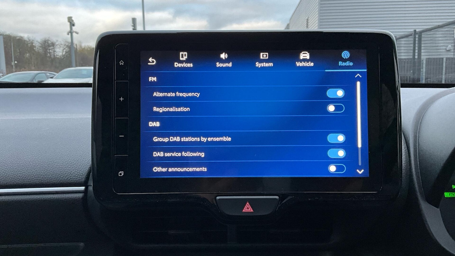 Used Toyota Yaris 2025 for sale - 77101942: Photo 40