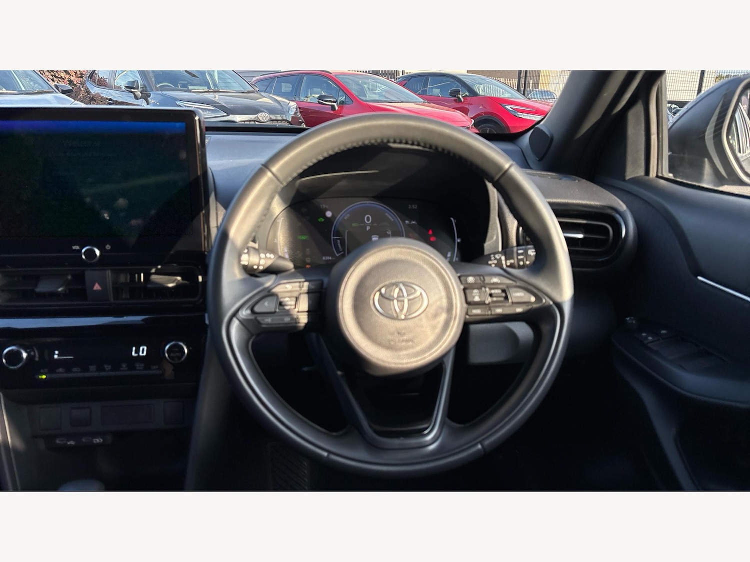 Used Toyota Yaris Cross 2025 for sale - 76608500: Photo 8