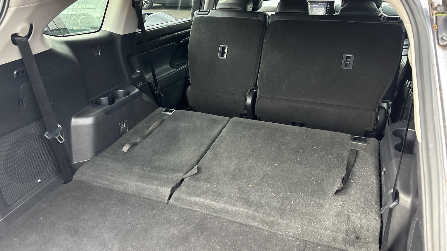 Used Toyota Highlander 2021 for sale - 76926068: Photo 50