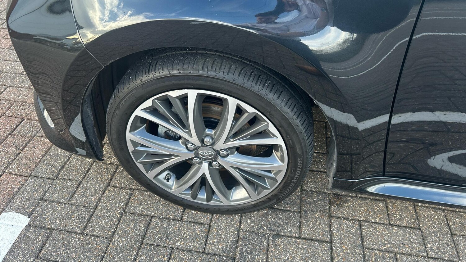 Used Toyota Yaris 2023 for sale - 76472946: Photo 48