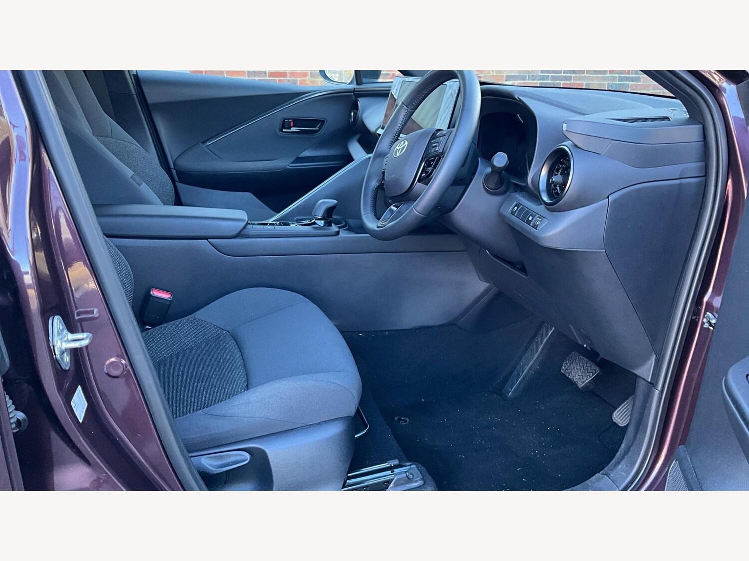 Used Toyota C-HR 2024 for sale - 77440047: Photo 13