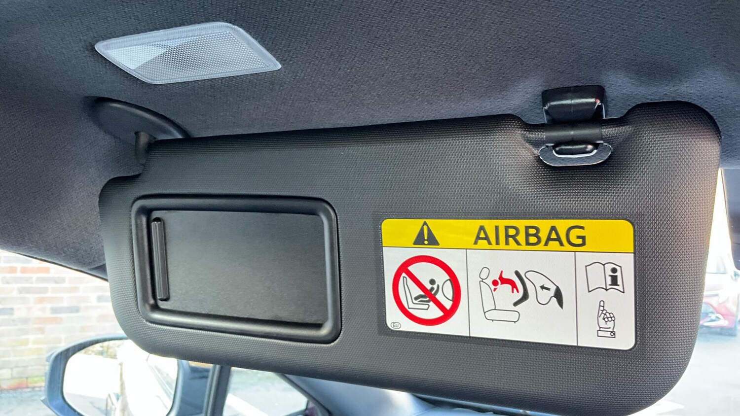 Used Toyota C-HR 2024 for sale - 77440047: Photo 49