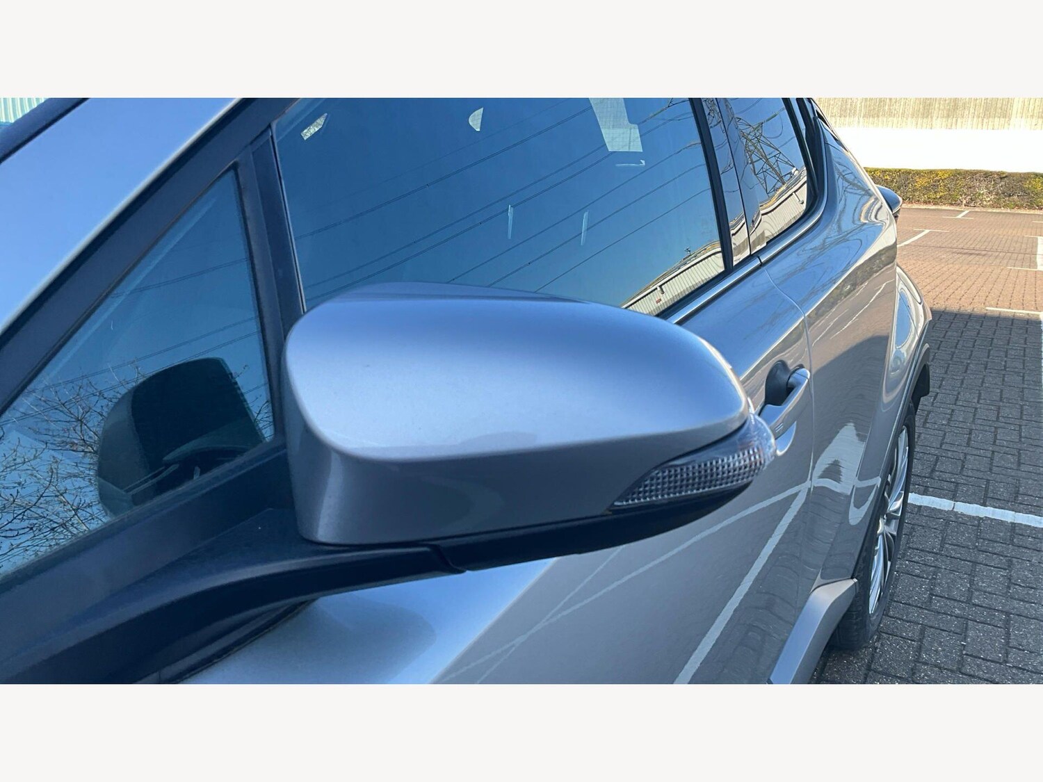 Used Toyota C-HR for sale - 77852929: Photo 24