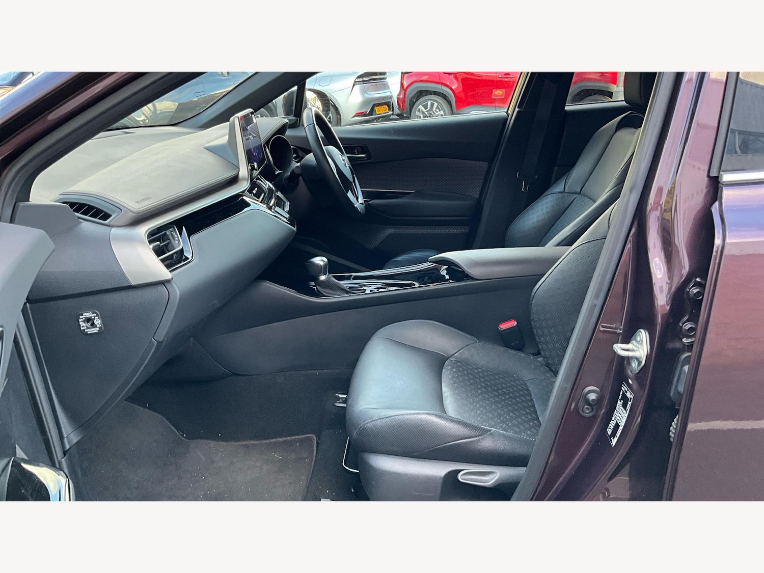 Used Toyota C-HR 2023 for sale - 76781651: Photo 12