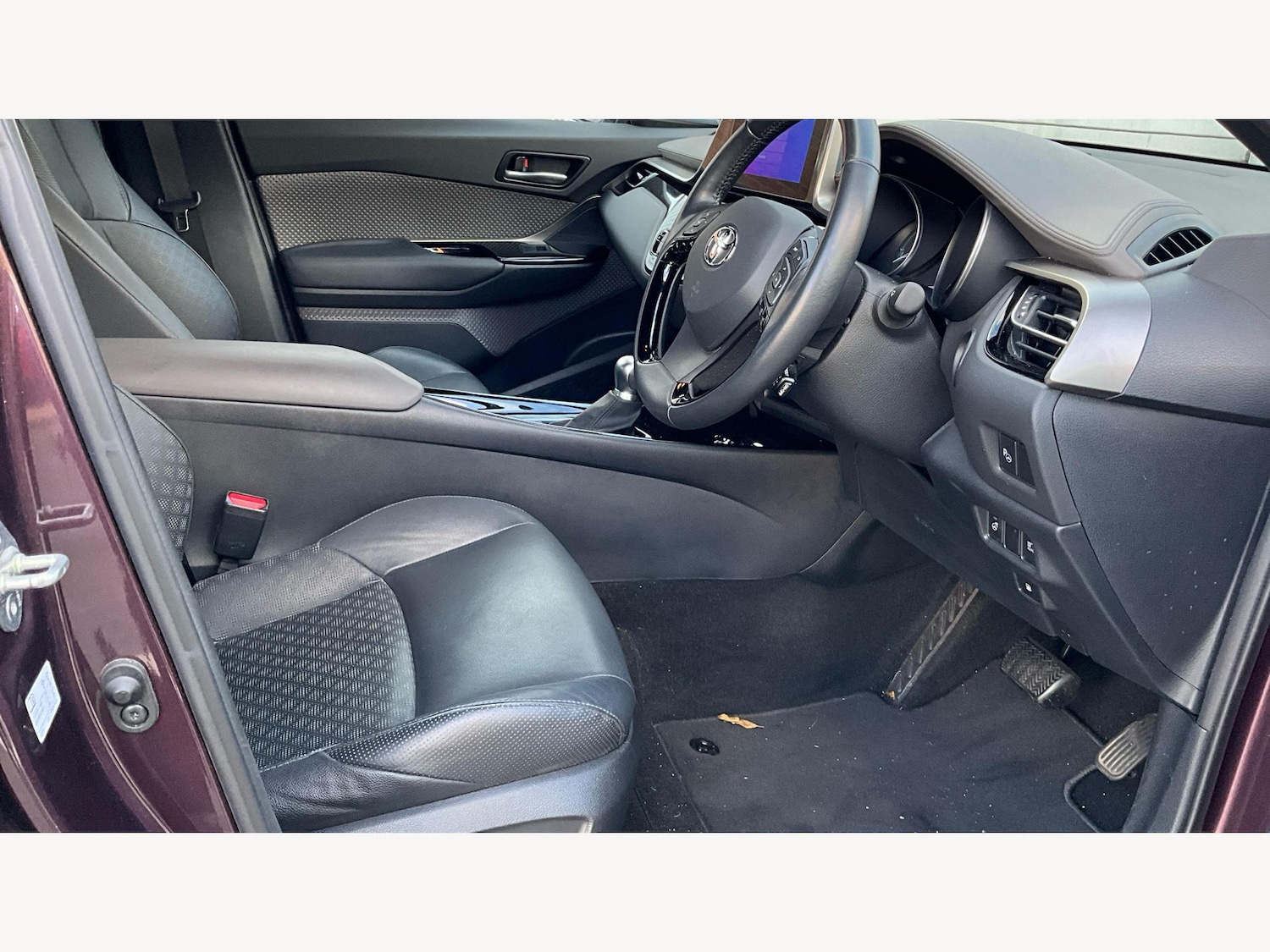 Used Toyota C-HR 2023 for sale - 76781651: Photo 13