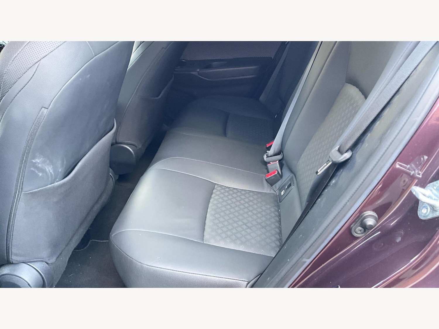 Used Toyota C-HR 2023 for sale - 76781651: Photo 15