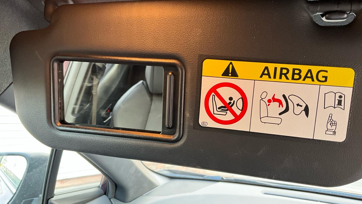 Used Toyota C-HR 2023 for sale - 76781651: Photo 38