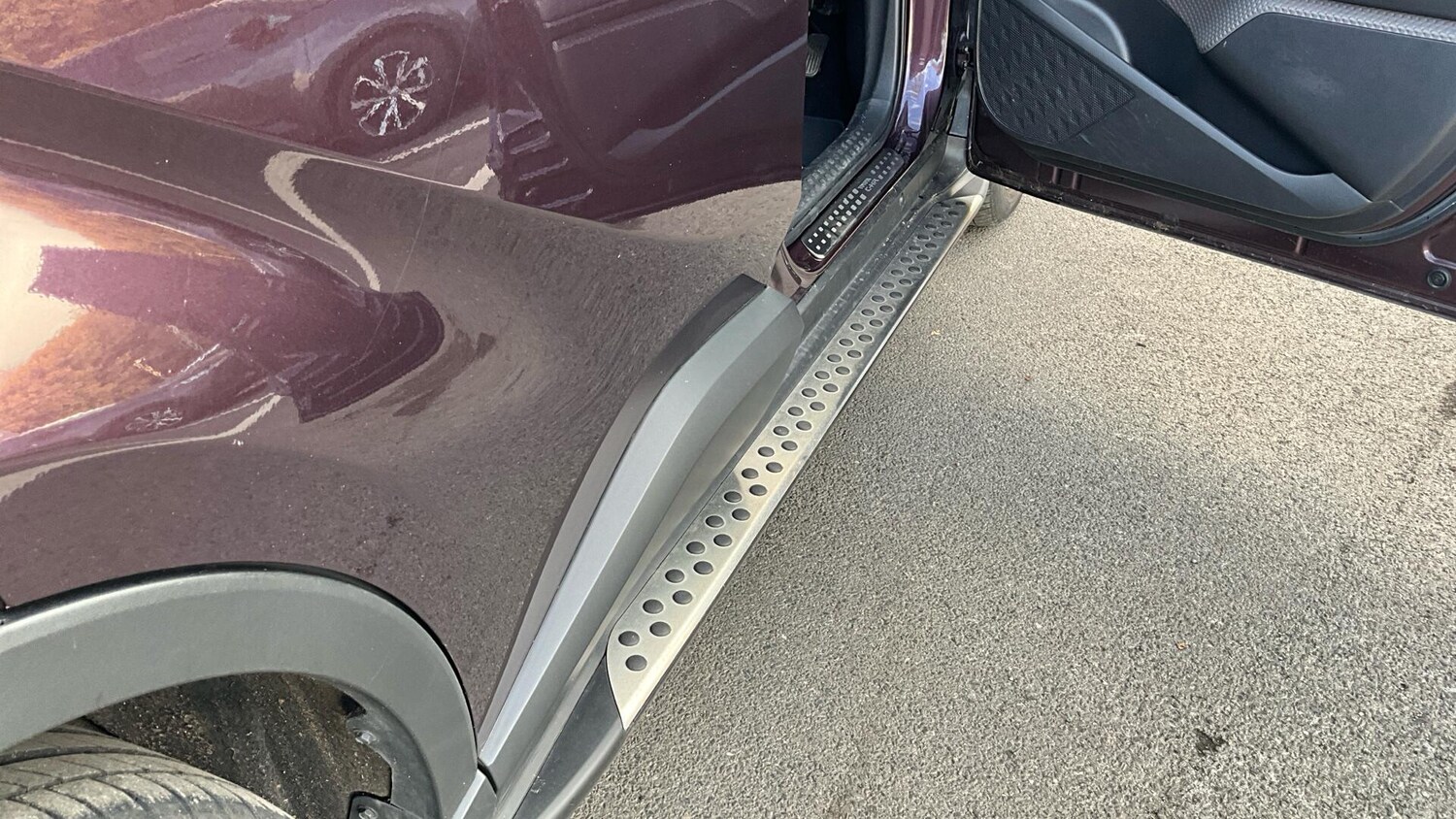 Used Toyota C-HR 2023 for sale - 76781651: Photo 42