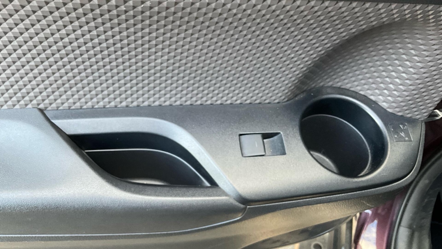 Used Toyota C-HR 2023 for sale - 76781651: Photo 56