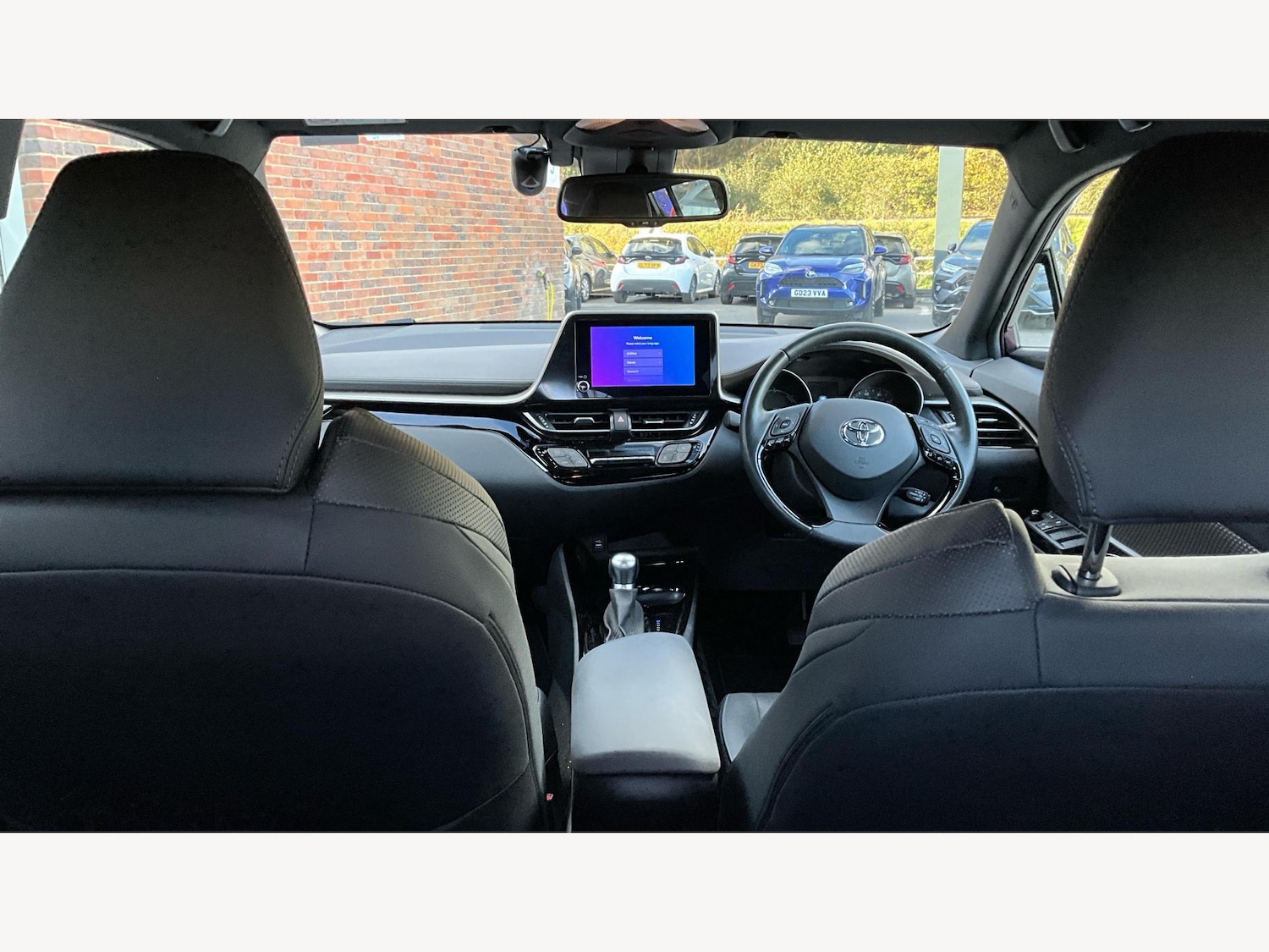 Used Toyota C-HR 2023 for sale - 76781651: Photo 7