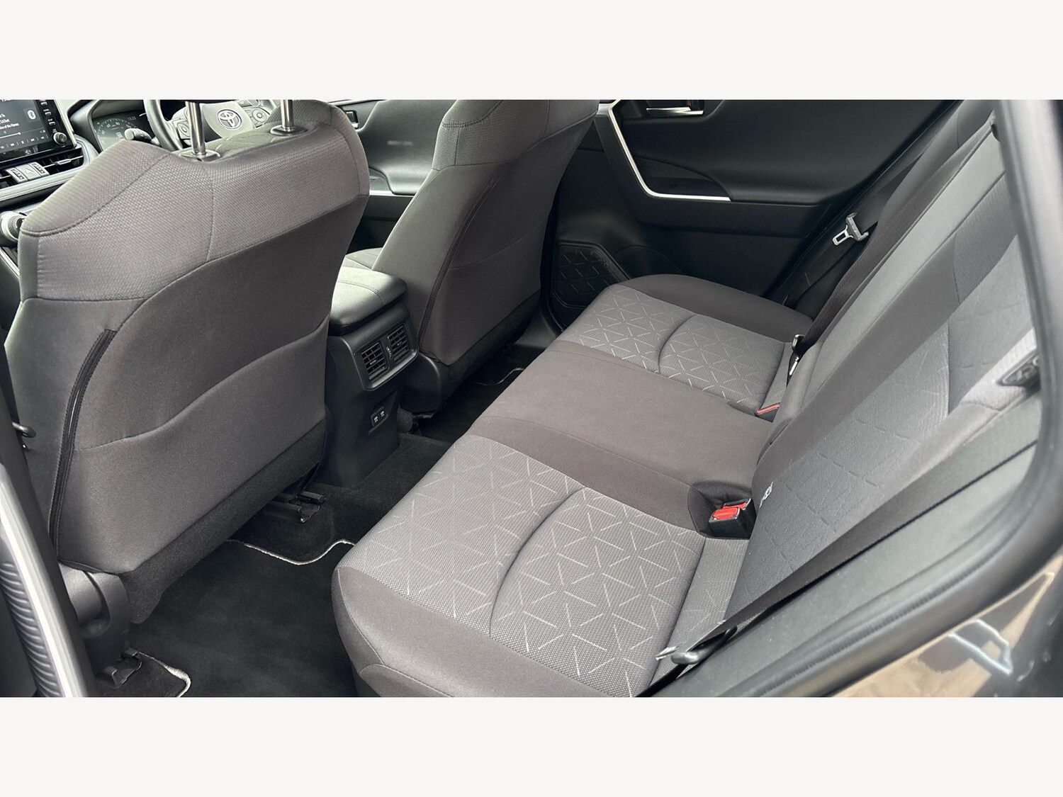 Used Toyota RAV4 2020 for sale - 76432005: Photo 15