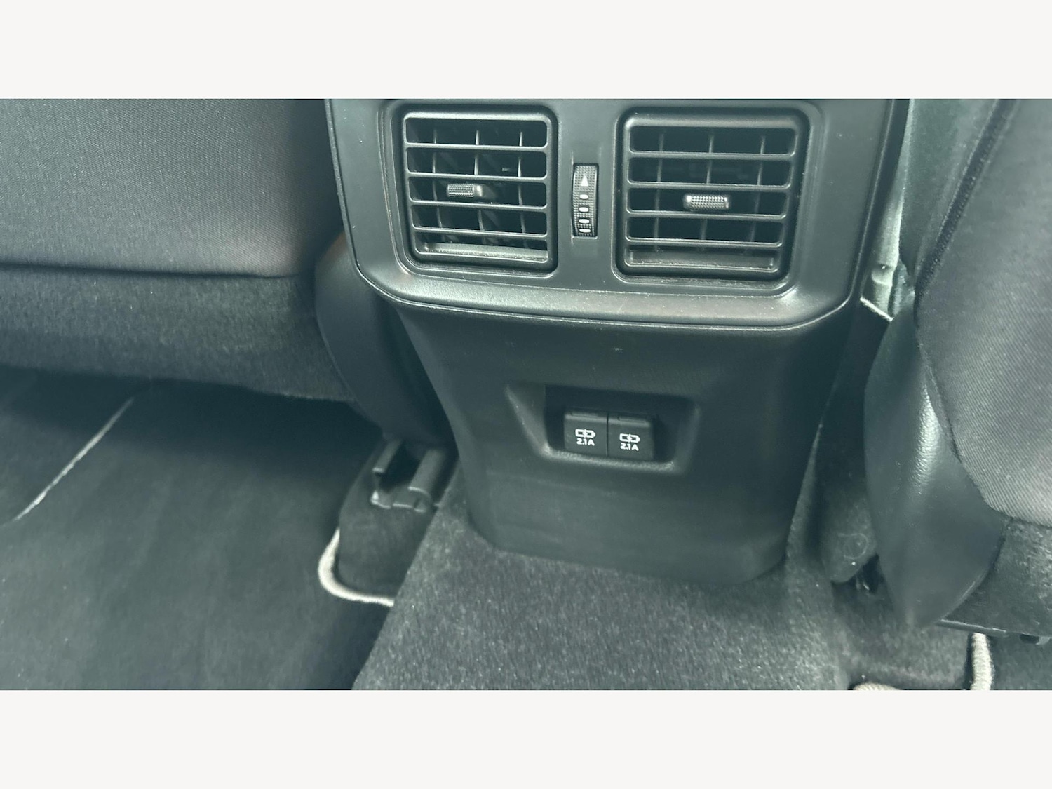 Used Toyota RAV4 2020 for sale - 76432005: Photo 32