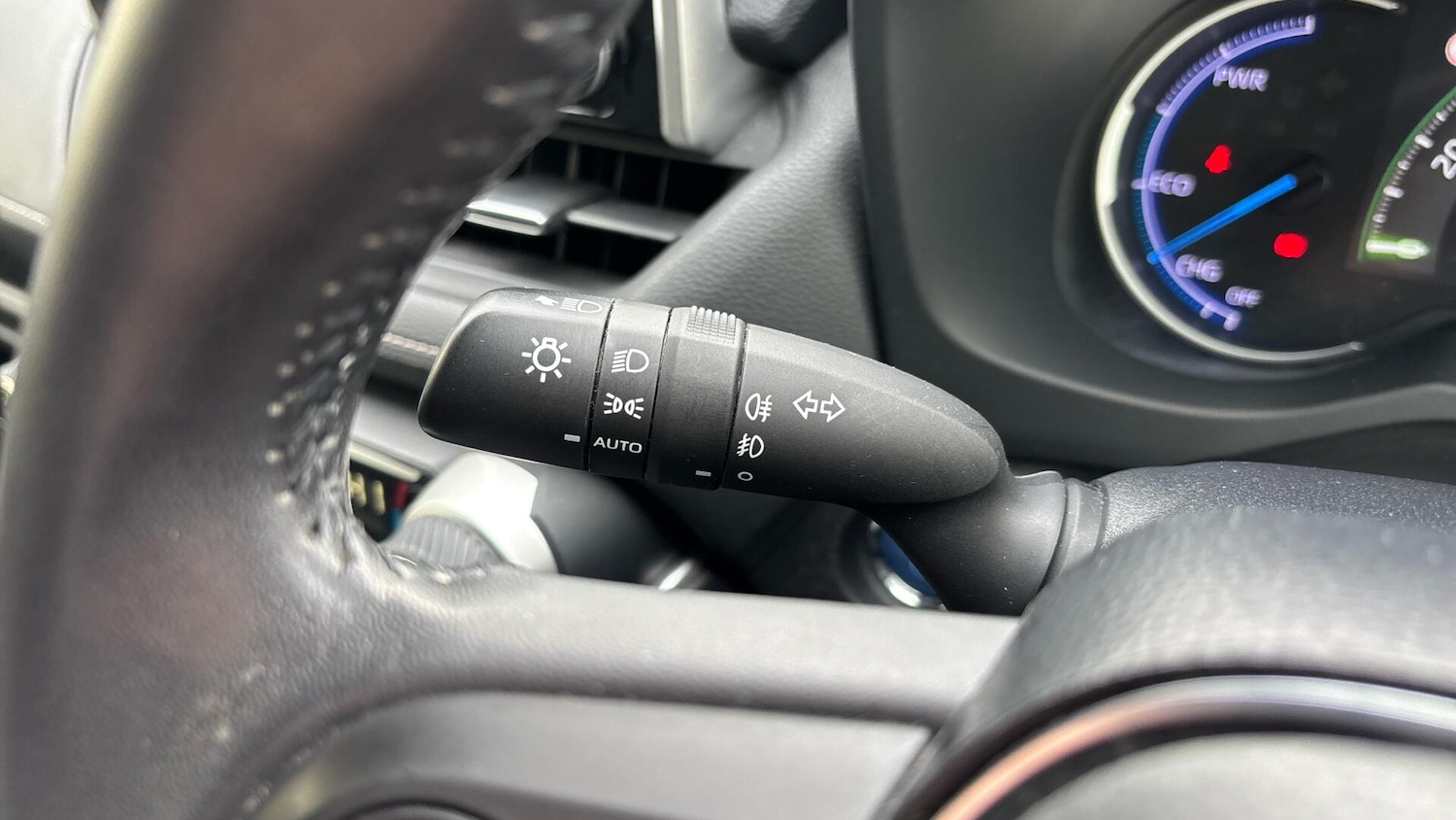 Used Toyota RAV4 2020 for sale - 76432005: Photo 46