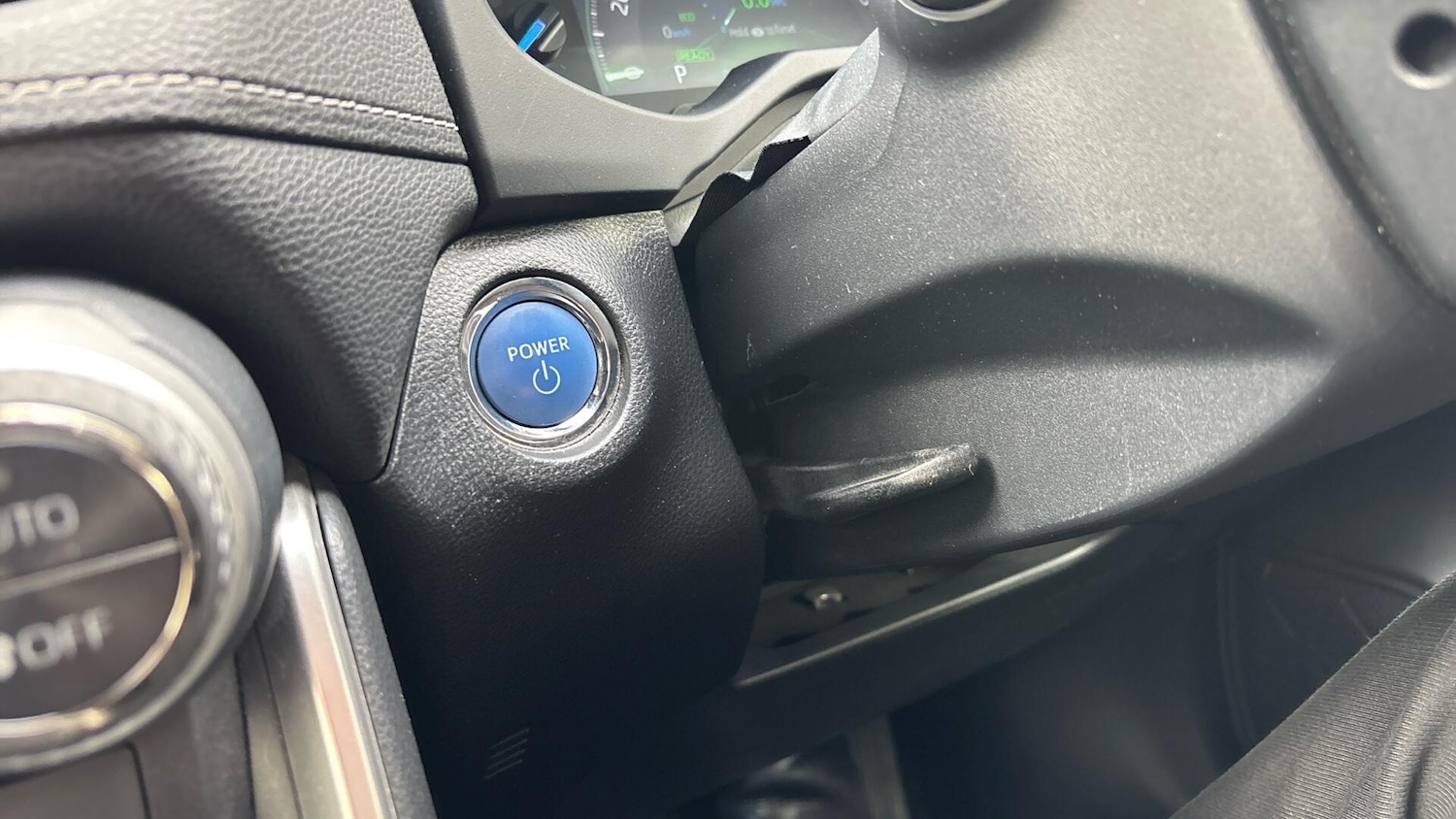 Used Toyota RAV4 2020 for sale - 76432005: Photo 53