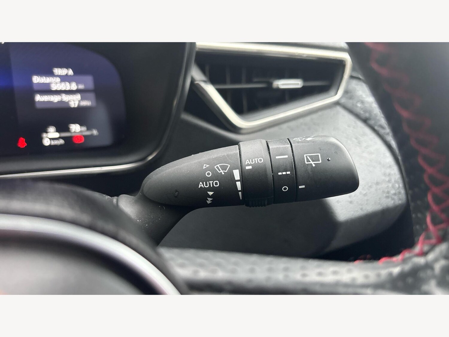 Used Toyota Corolla for sale - 77320703: Photo 24