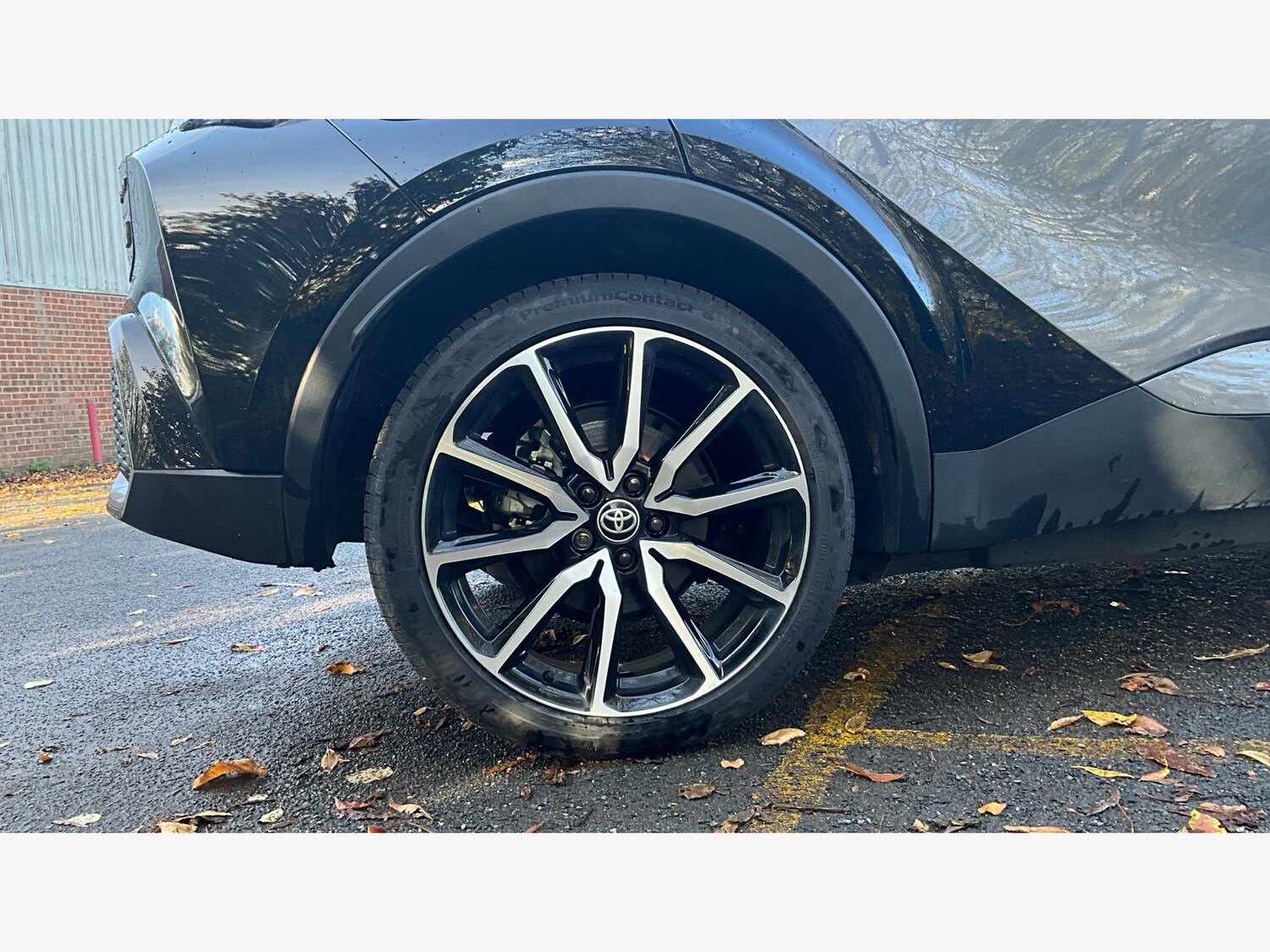 Used Toyota C-HR for sale - 76528084: Photo 20