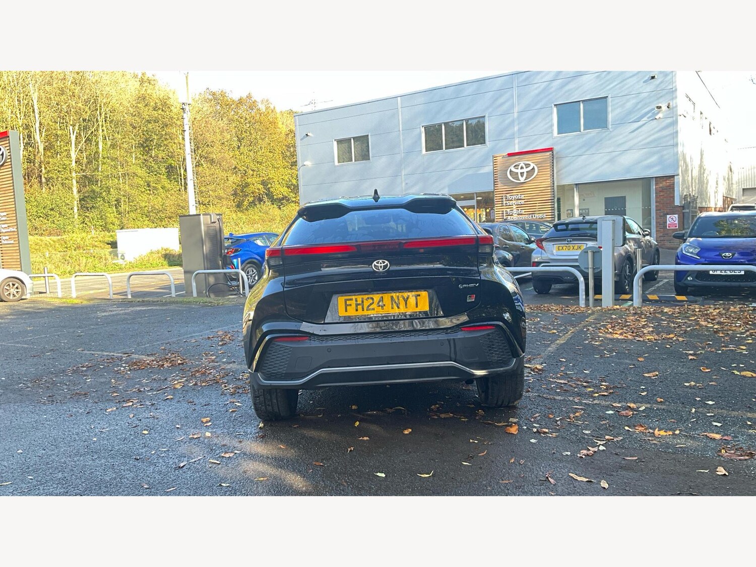 Used Toyota C-HR for sale - 76528084: Photo 21