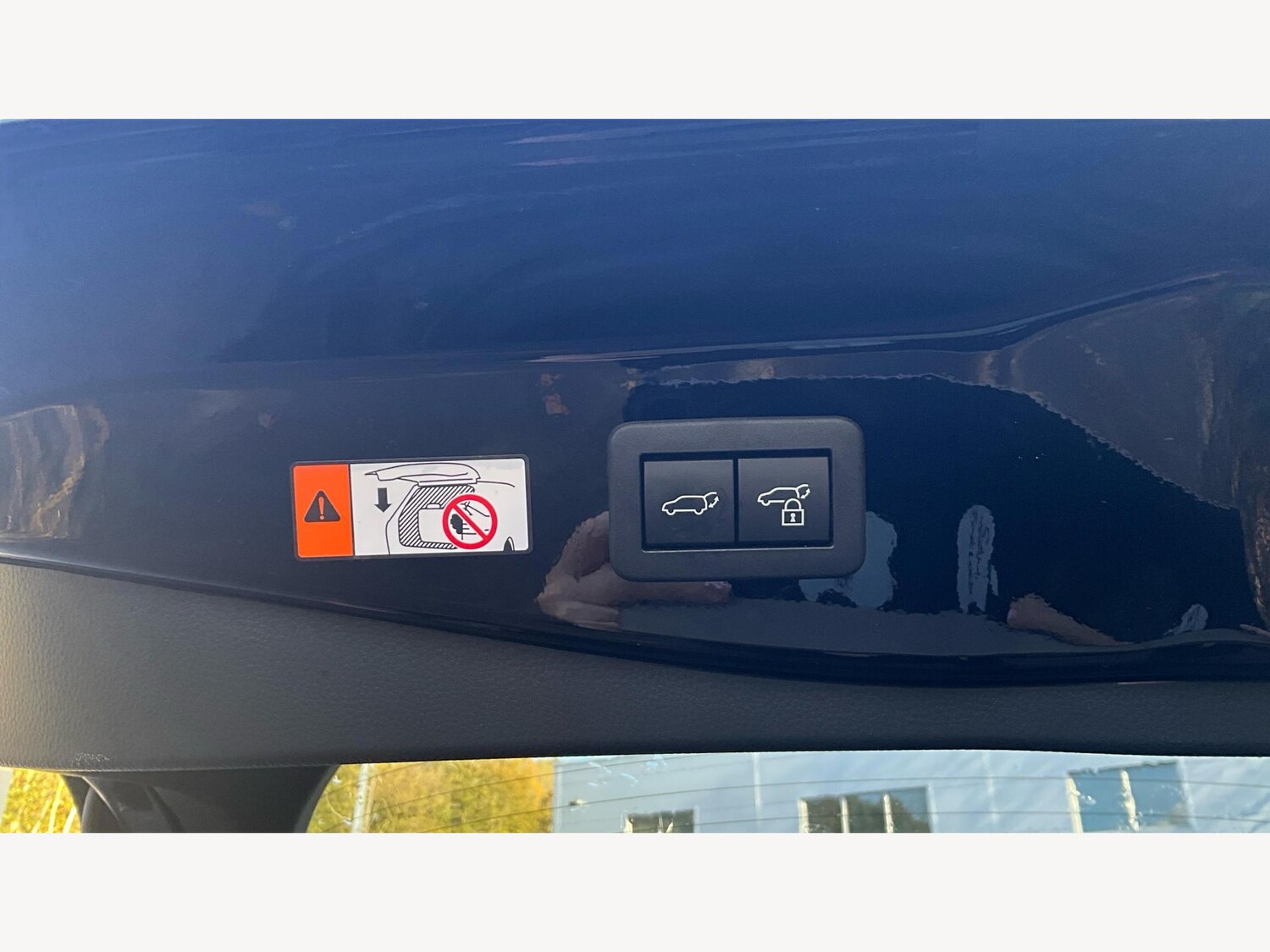 Used Toyota C-HR for sale - 76528084: Photo 25