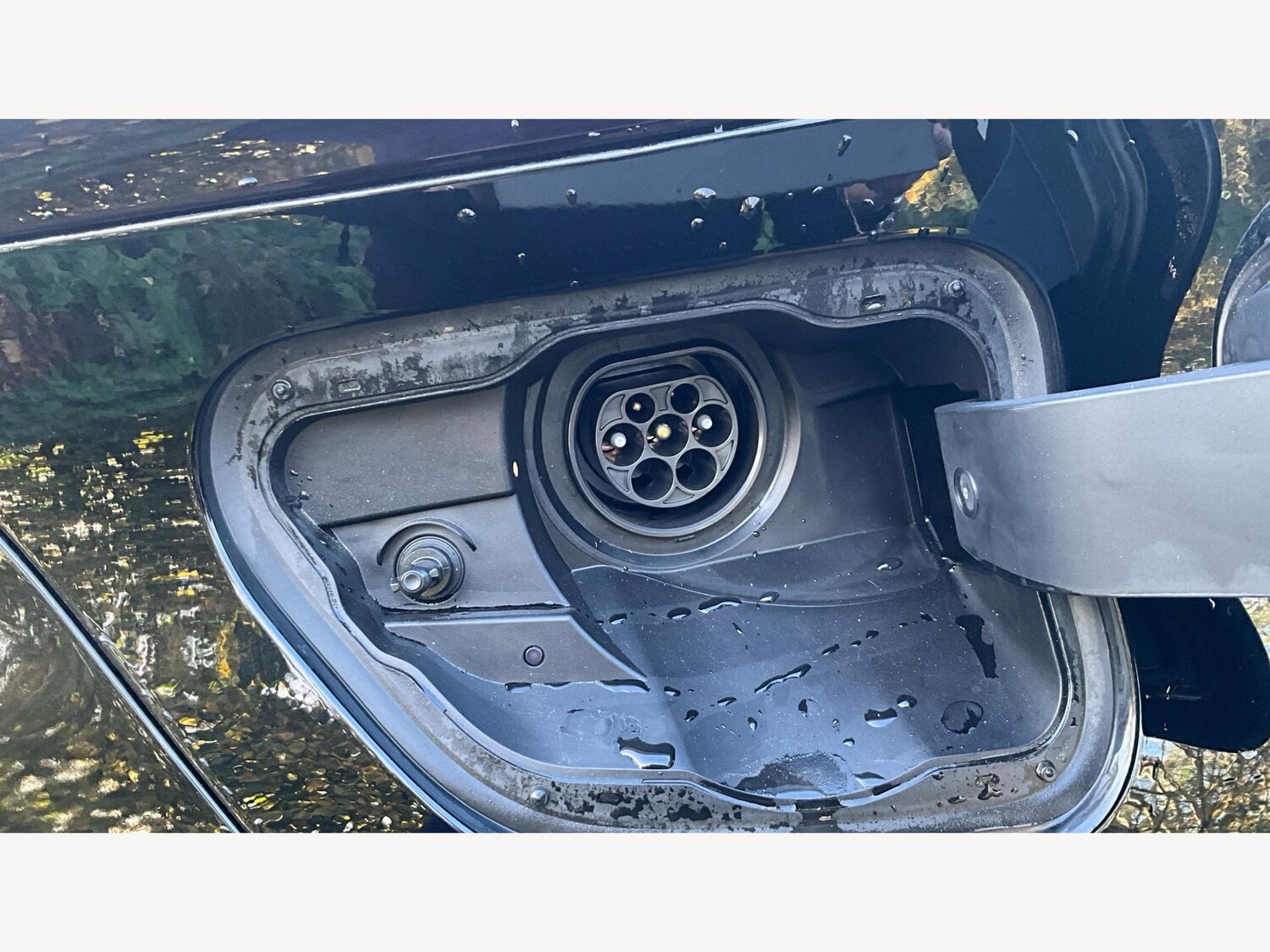 Used Toyota C-HR for sale - 76528084: Photo 31