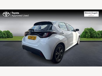 Used Toyota Yaris 2024 for sale - 78866746: Photo