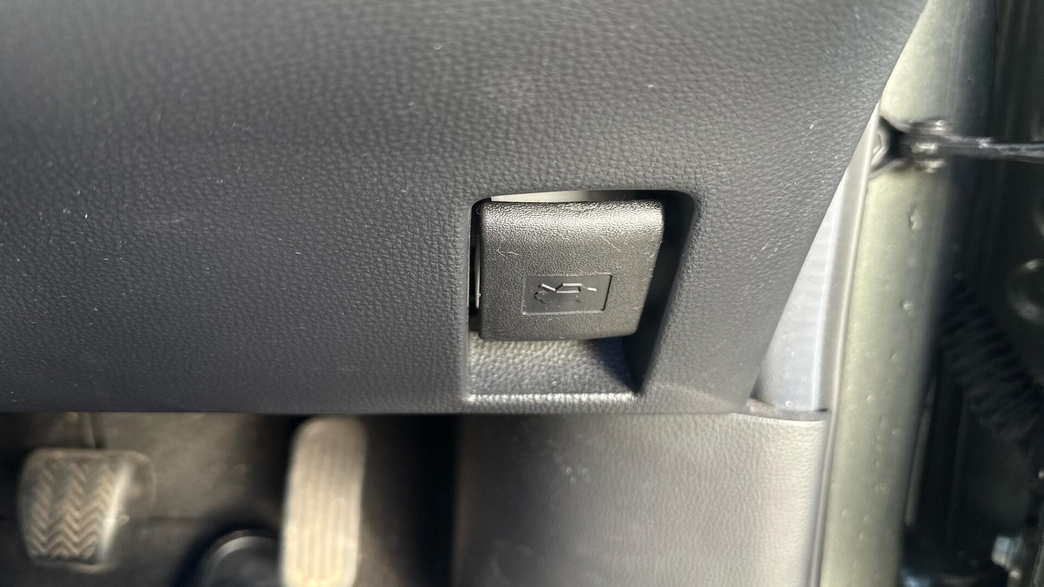 Used Toyota Aygo X 2022 for sale - 77799437: Photo 35