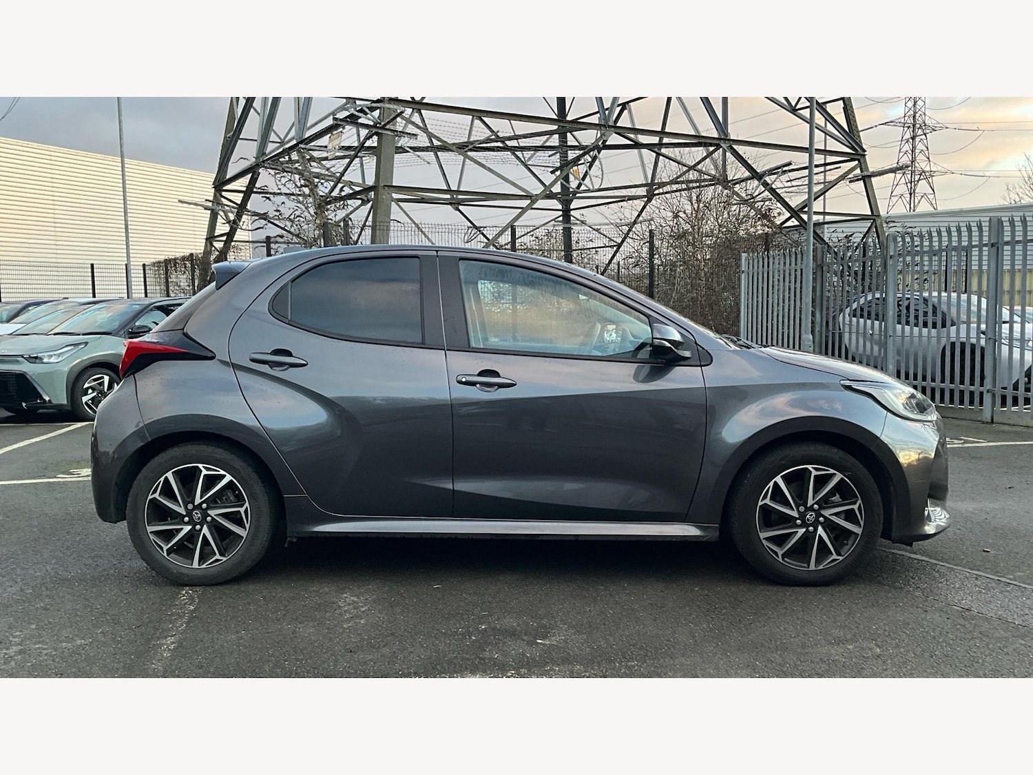 Used Toyota Yaris 2022 for sale - 77315118: Photo 18