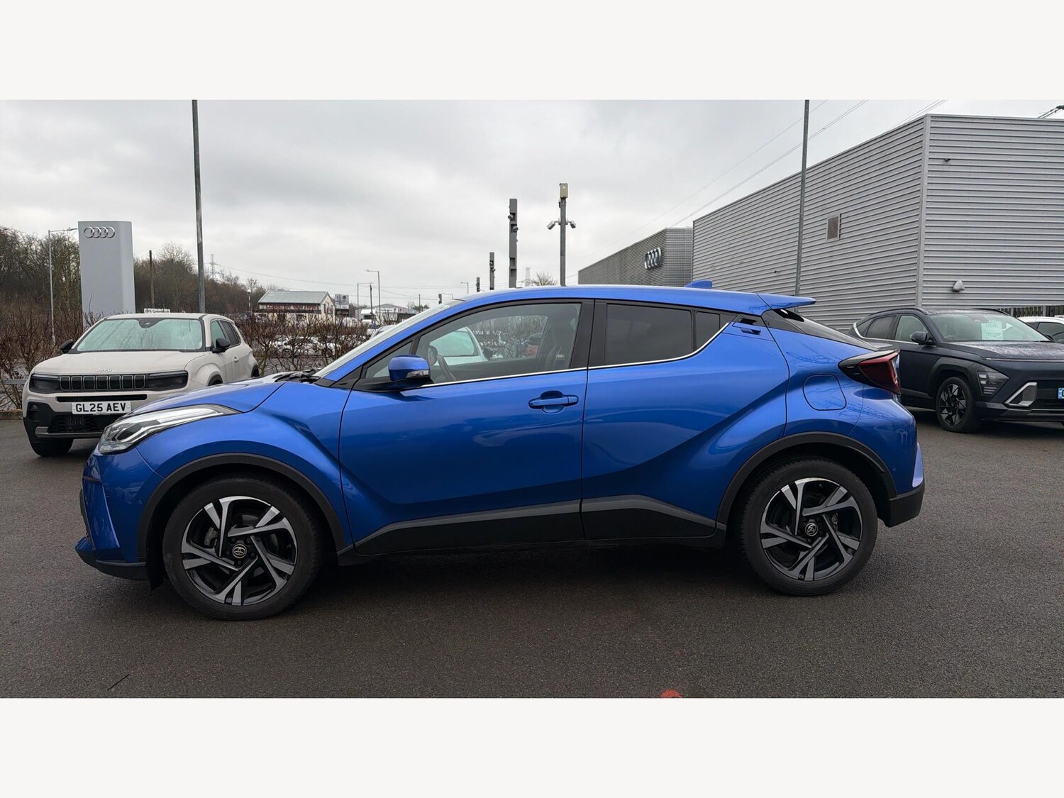 Used Toyota C-HR for sale - 77497523: Photo 19