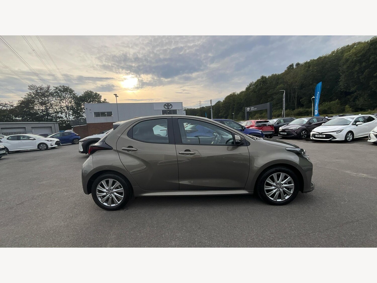 Used Toyota Yaris 2024 for sale - 76227554: Photo 18