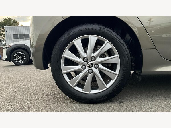Used Toyota Yaris 2024 for sale - 76227554: Photo 20