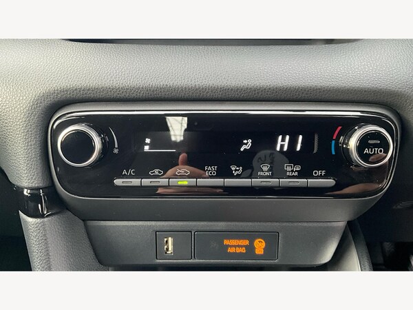 Used Toyota Yaris 2024 for sale - 76227554: Photo 34