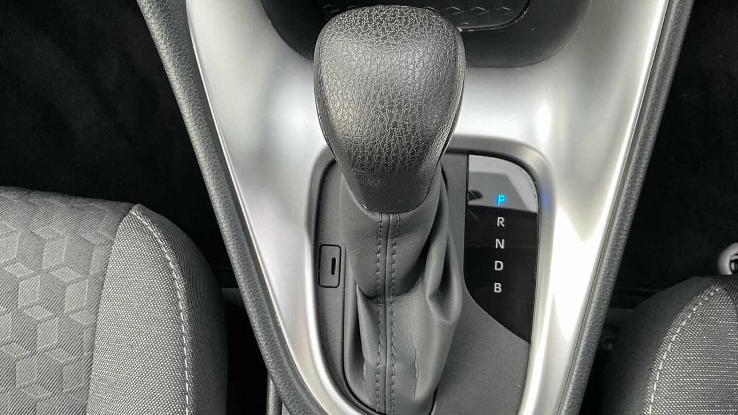 Used Toyota Yaris 2024 for sale - 76227554: Photo 36