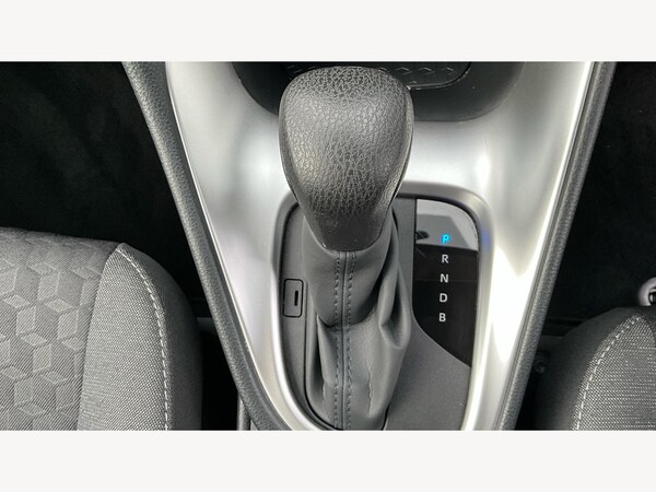 Used Toyota Yaris 2024 for sale - 76227554: Photo 36