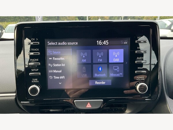 Used Toyota Yaris 2024 for sale - 76227554: Photo 42
