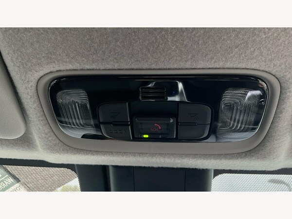 Used Toyota Yaris 2024 for sale - 76227554: Photo 43