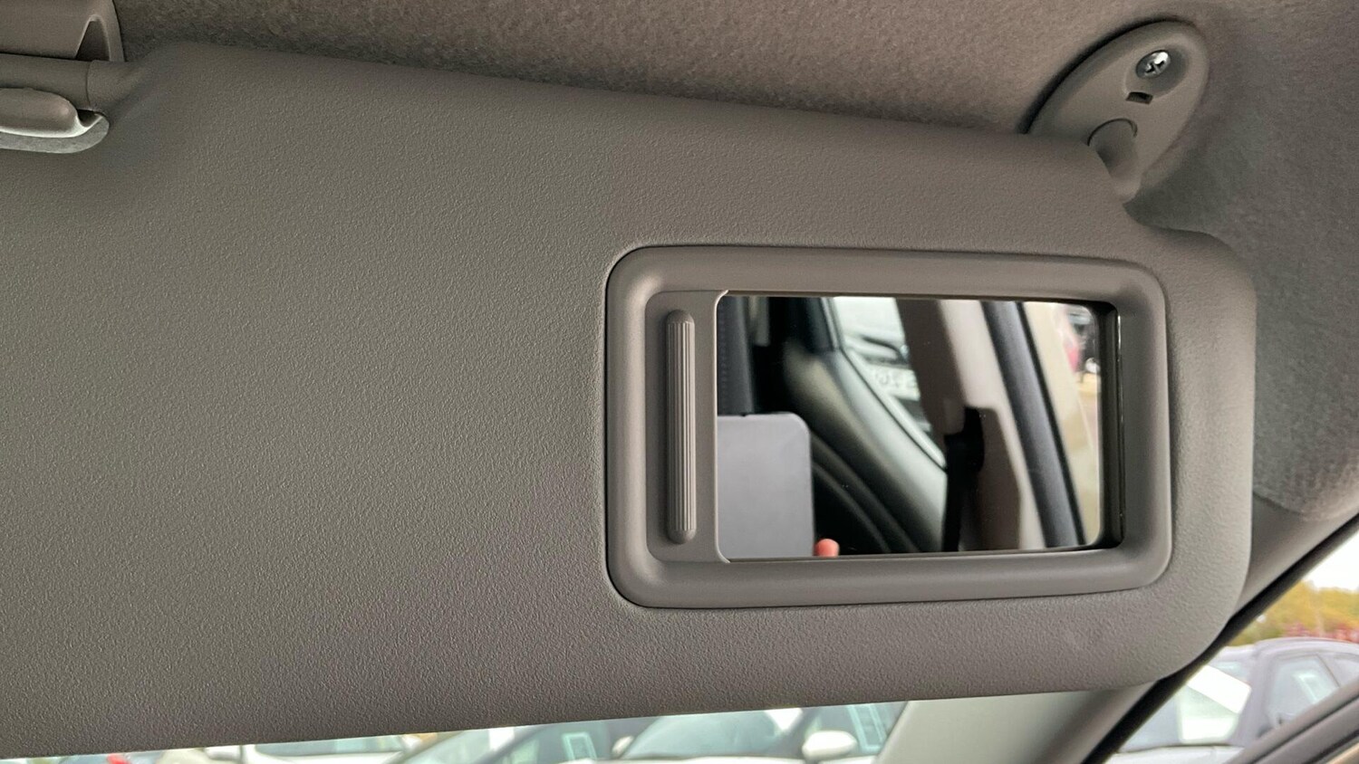 Used Toyota Yaris 2024 for sale - 76227554: Photo 44