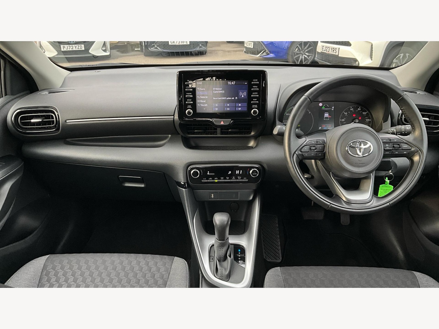 Used Toyota Yaris 2024 for sale - 76227554: Photo 7