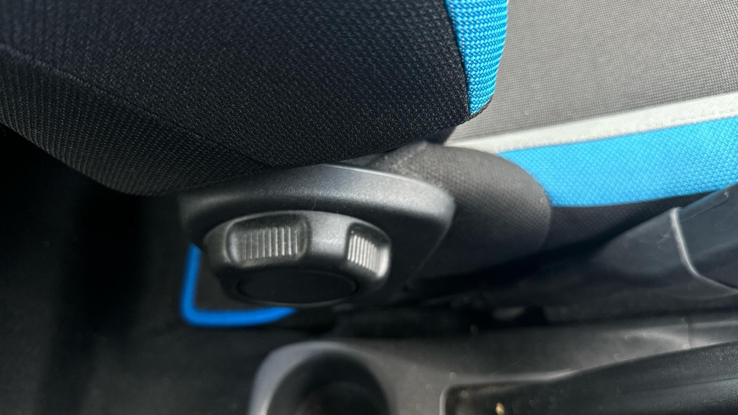 Used Toyota AYGO 2016 for sale - 76527974: Photo 51