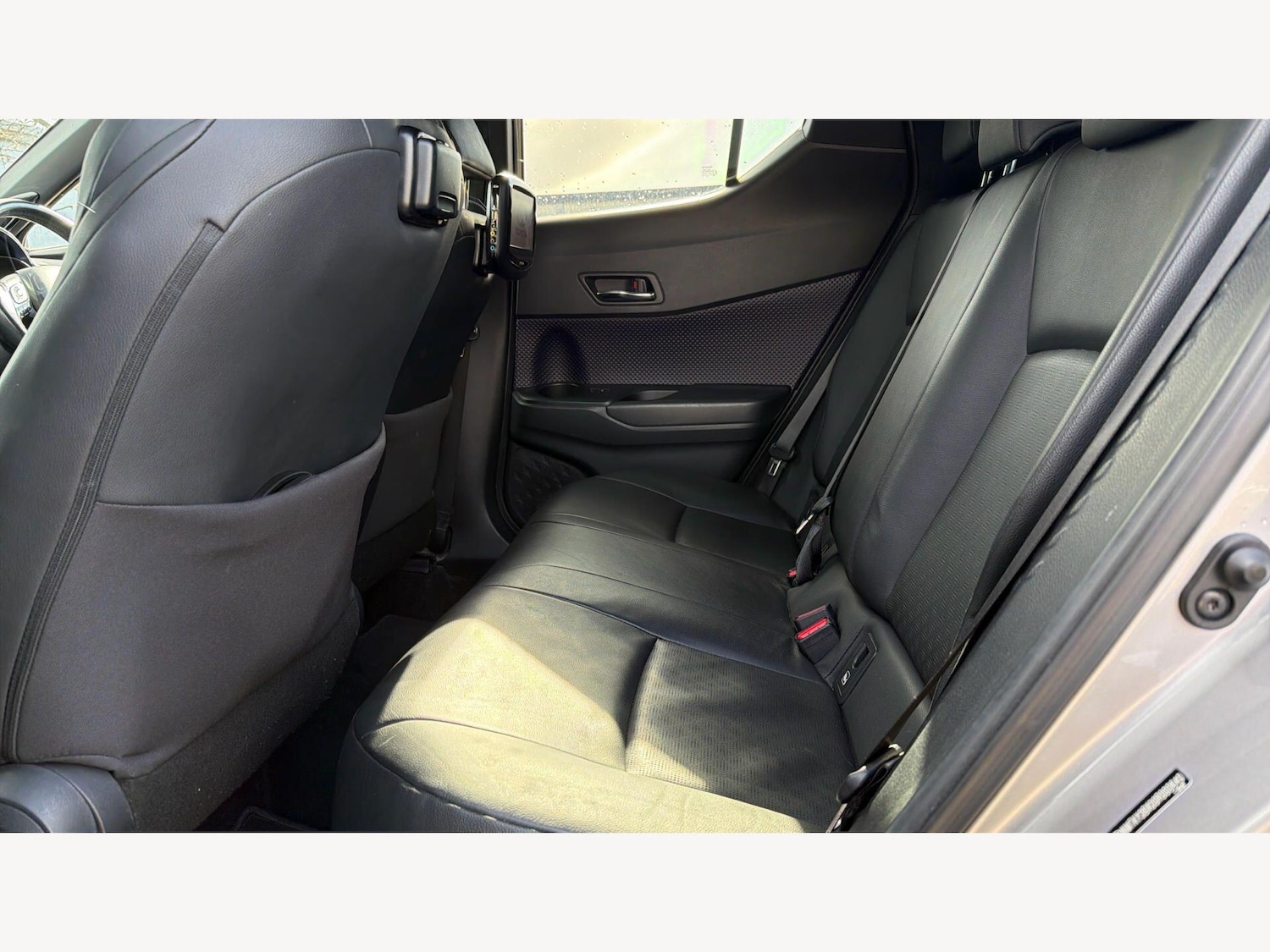 Used Toyota C-HR 2016 for sale - 78101285: Photo 15