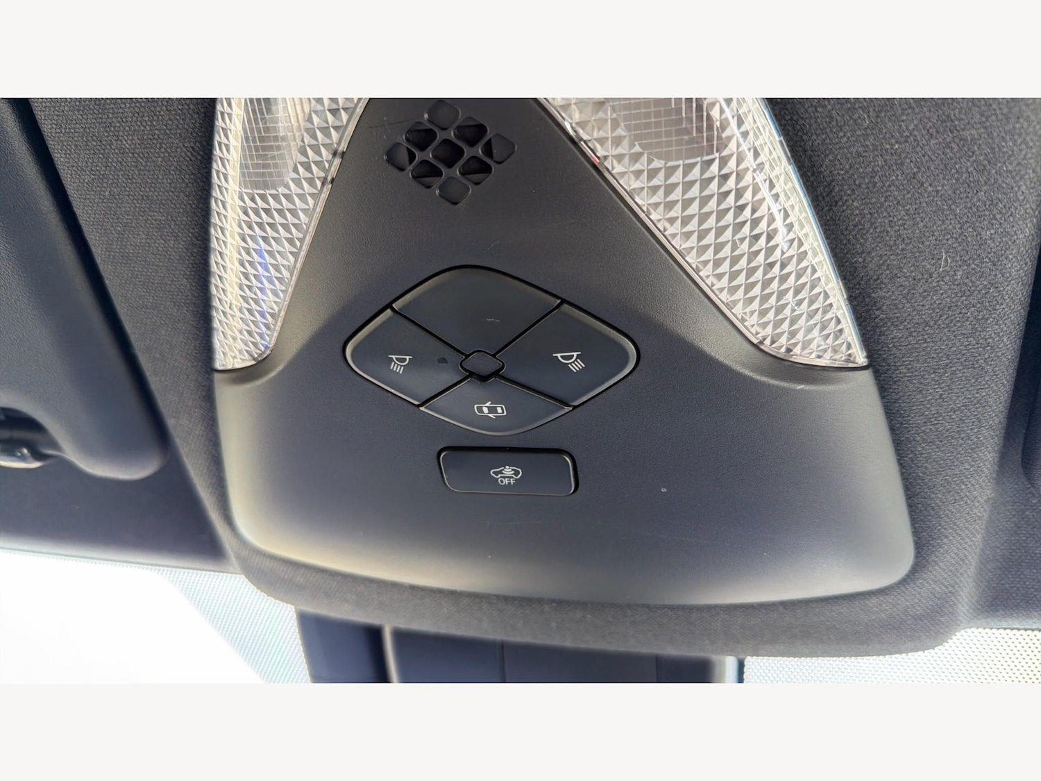 Used Toyota C-HR 2016 for sale - 78101285: Photo 49