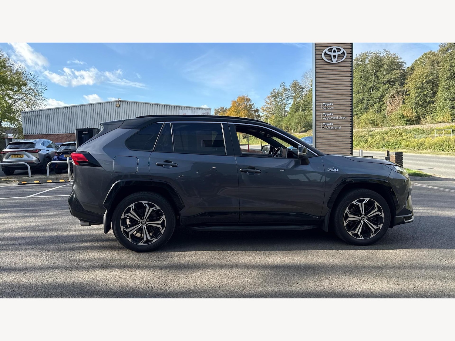 Used Toyota RAV4 2022 for sale - 76432251: Photo 18