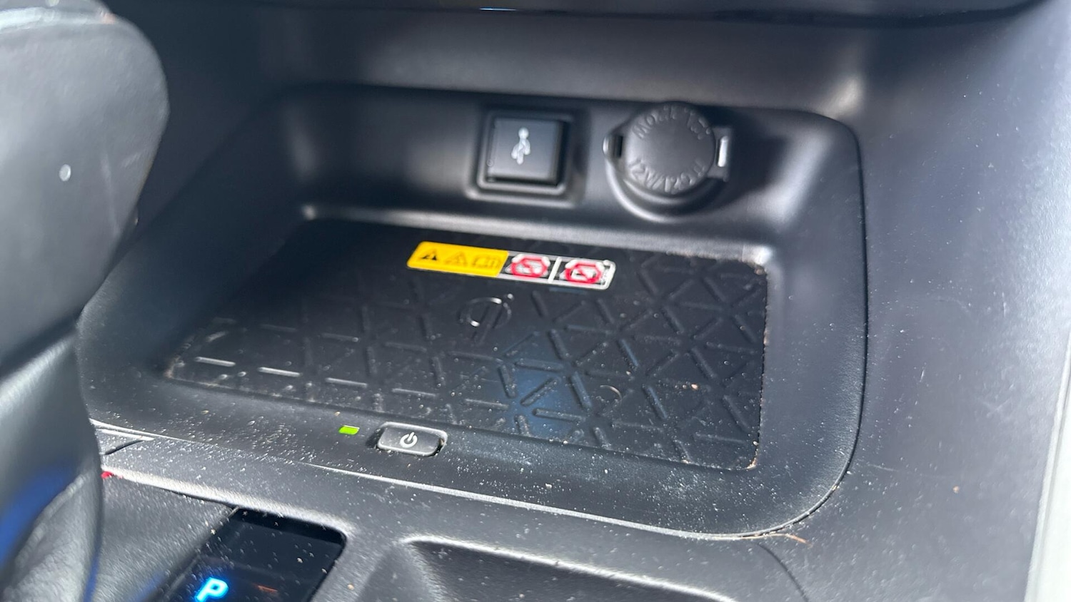 Used Toyota RAV4 2022 for sale - 76432251: Photo 34