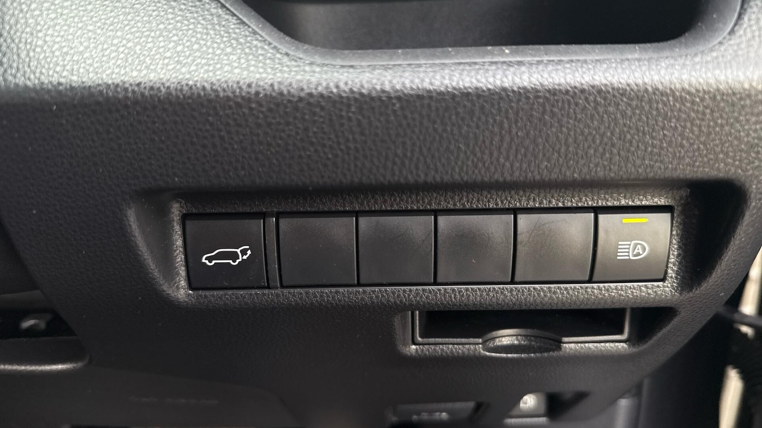 Used Toyota RAV4 2022 for sale - 76432251: Photo 46