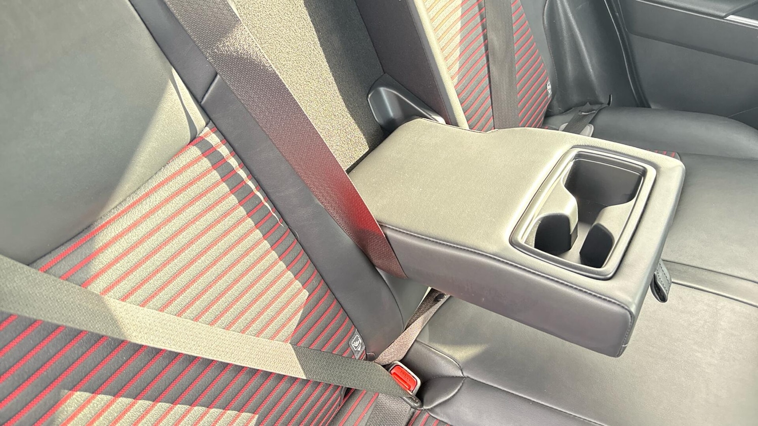 Used Toyota RAV4 2022 for sale - 76432251: Photo 54